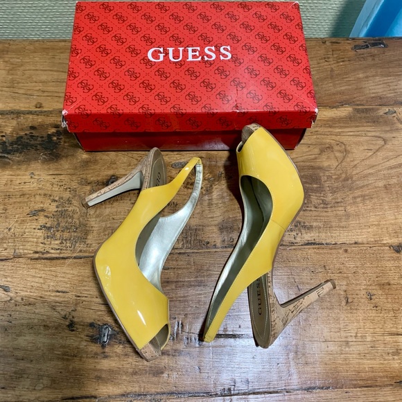 Guess Excellent Condition Yellow Heels - Picture 2 of 4